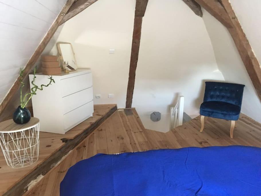 Holiday home Entre Chateaux Et Vignobles, Au Bord De La Loire Montlouis-sur-Loire